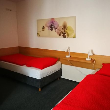 Pension Zum Angestellten Porta Westfalica Ruang foto